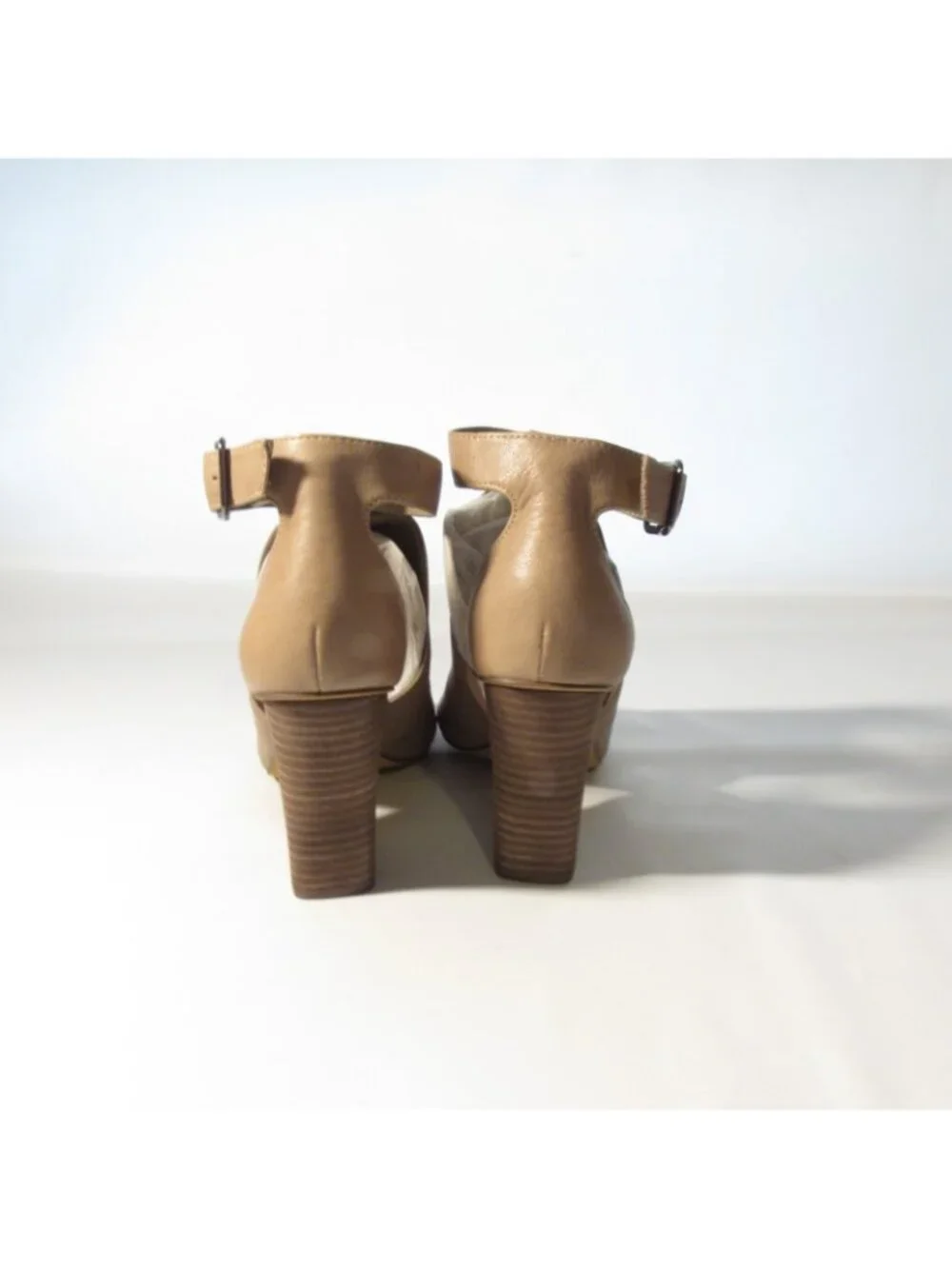 Vince Camuto Leather Peep-Toe Booties Sandals Adaren 6.5 M New in box